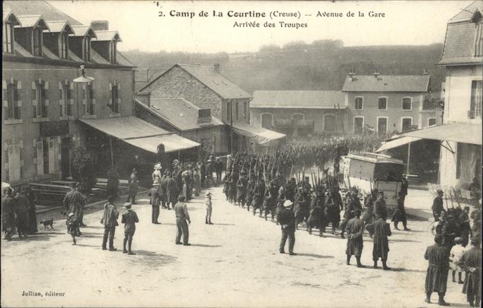Camp de la Courtine Camp de la Courtine
Avenue de la Gare
Arrivee des Troupes