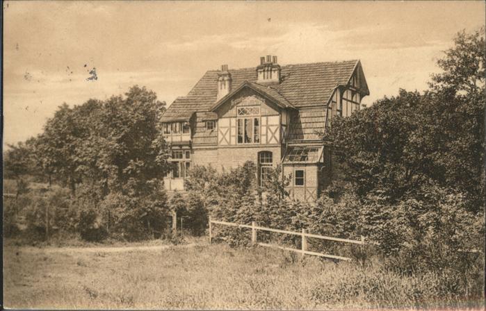 Hamburg Kleinborstel
Landhaus Illies