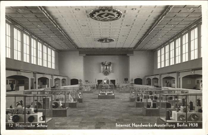 BERLIN  CITY Internationale Handwerksaustellung Historische Schau NZ4