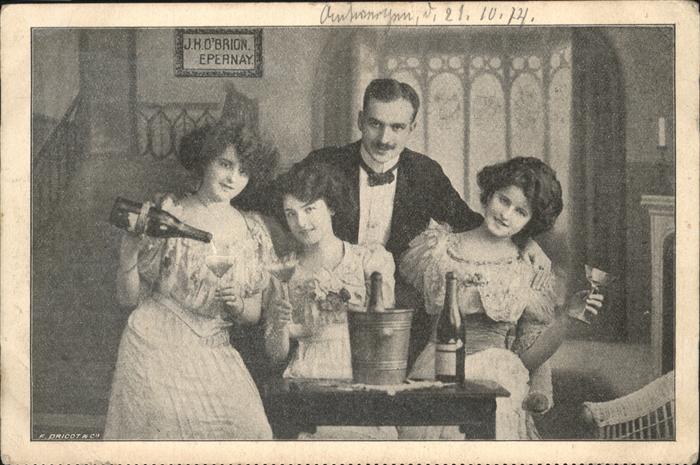 Bruxelles Bruessel Restaurant Universel