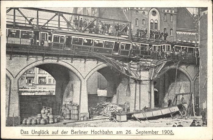 Berlin Unglück Berliner Hochbahn