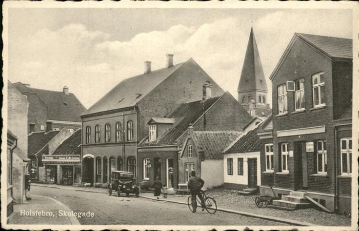 Holstebro Skolegade Radfahrer, Auto