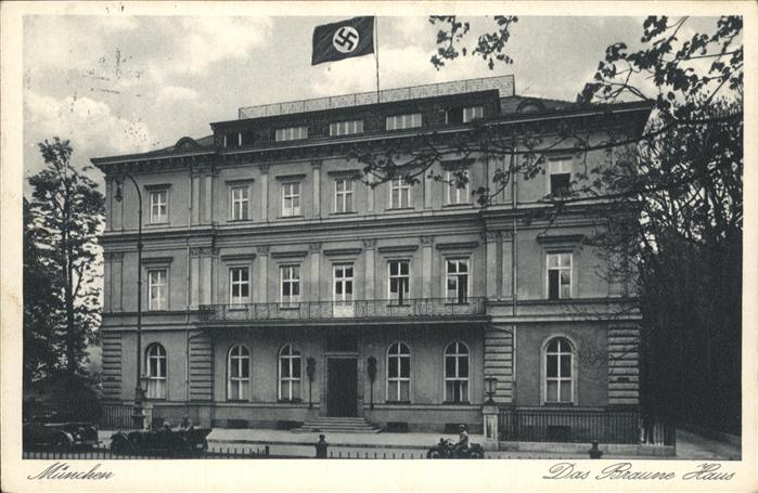 Muenchen Bayern das Braune Haus Fahne NZ4