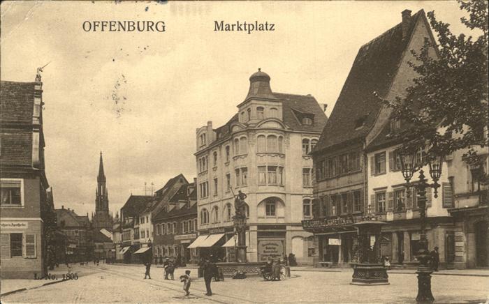 Offenburg Marktplatz Brunnen