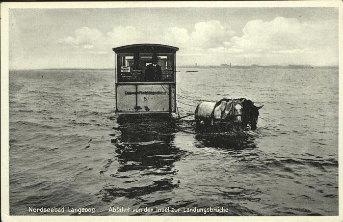 Langeoog Mit Pferdefuhrwerk von der Insel zur La
