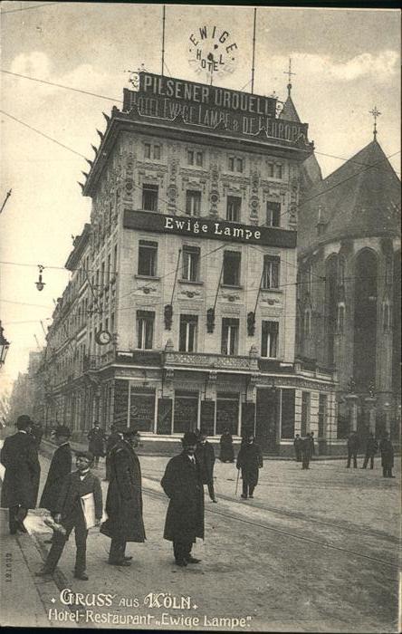 KoeLN Rhein Hote Restaurant Ewige Lampe Maenner