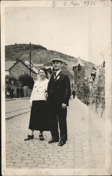 Braubach Rhein Fahnen zum 1. Mai