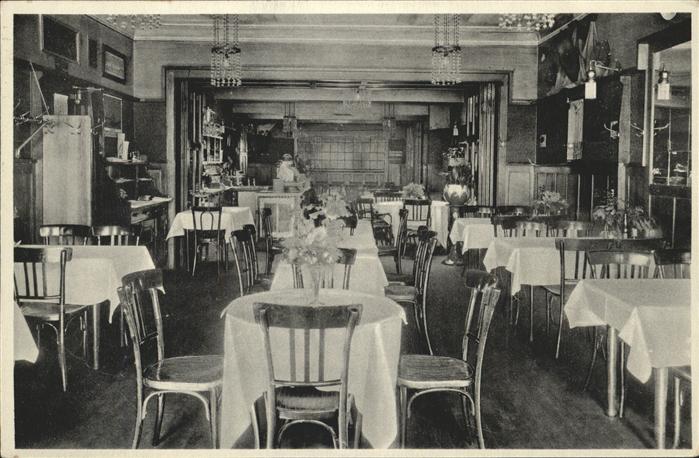 Freiburg Breisgau Dom-Restaurant zum Geist Historische Weinstube Speisesaal