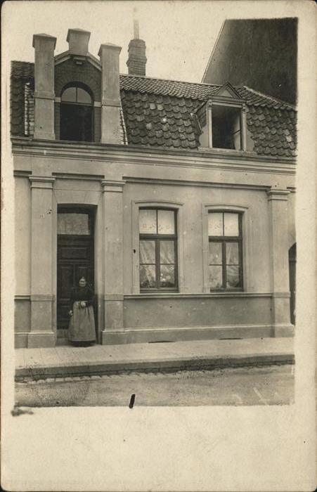 Altona Hamburg Wohnhaus Frau