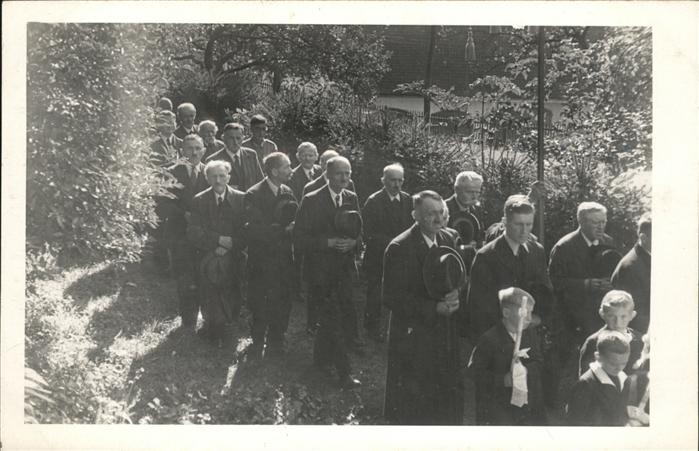 Tegernbach Pfaffenhofen Kirchgang