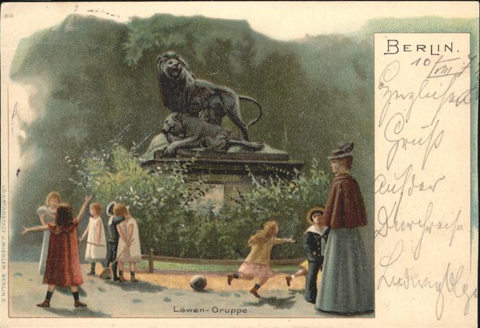 Berlin Löwengruppe Kind Dame