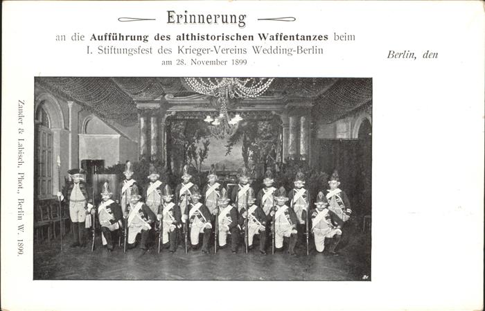 Wedding Aufführung althistorischer Waffentanz S