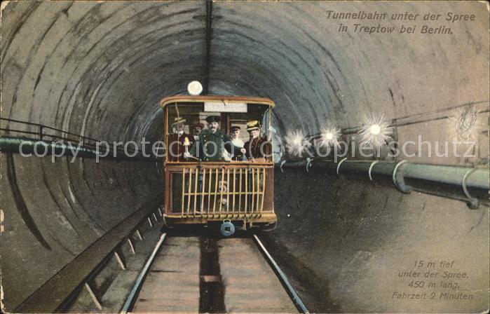 Treptow Berlin Tunnelbahn unter der Spree