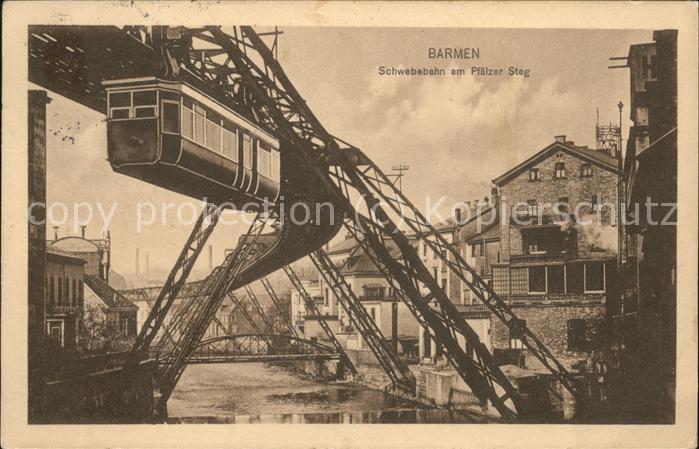 Barmen Wuppertal Schwebebahn am Pfälzer Steg