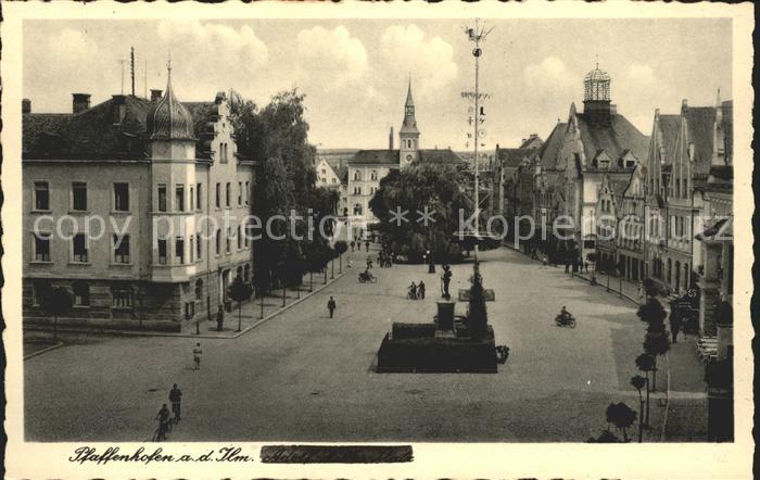 Pfaffenhofen Ilm AH Platz Brunnen
