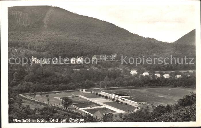 Neustadt Haardt Blick auf das Stadion