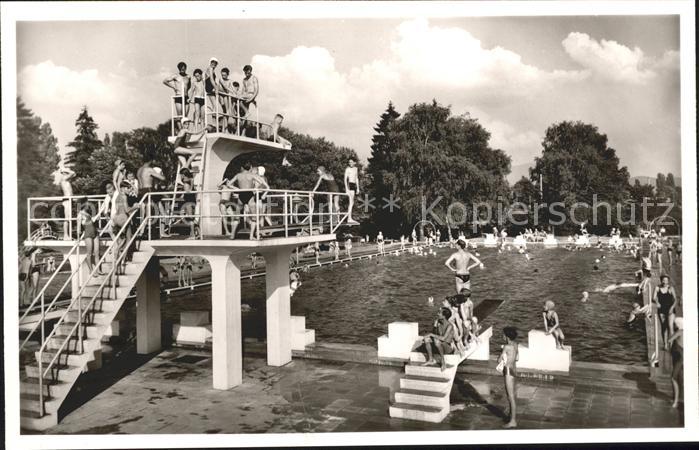 Emmendingen Staedtisches Strandbad Schwimmbad Sprungturm