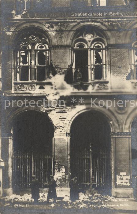 BERLIN  CITY Strassenkaempfe Polizeipraesidium 1. Weltkrieg