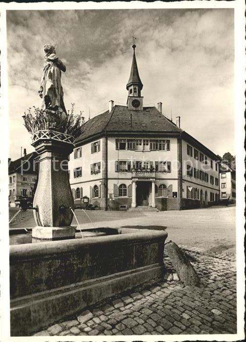 Bonndorf Schwarzwald Rathausplatz Brunnen