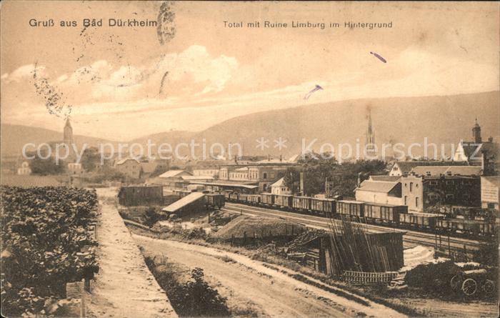 Bad Duerkheim Totalansicht mit Klosterruine Limburg im Hintergrund Eisenbahn