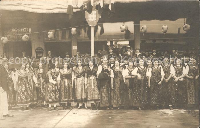Oberseebach Bas-Rhin Devant Central Hotel Dandin Folklore