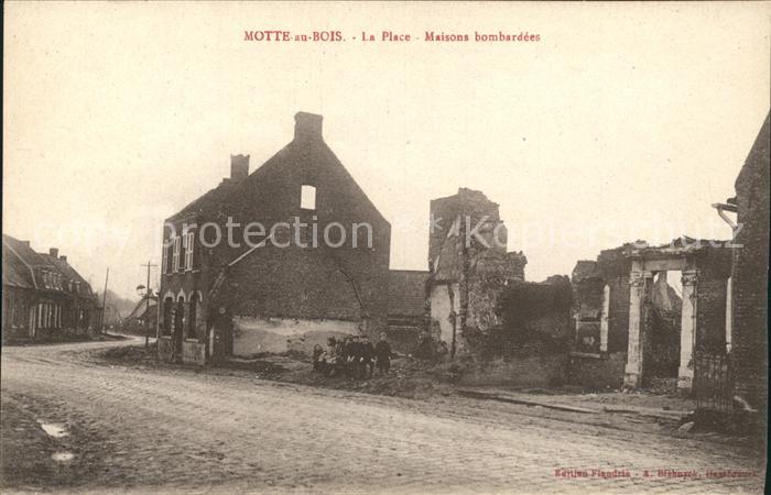 Motte au Bois La Place Maisons bombardees
