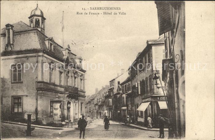 Sarreguemines Rue de France Hotel de Ville