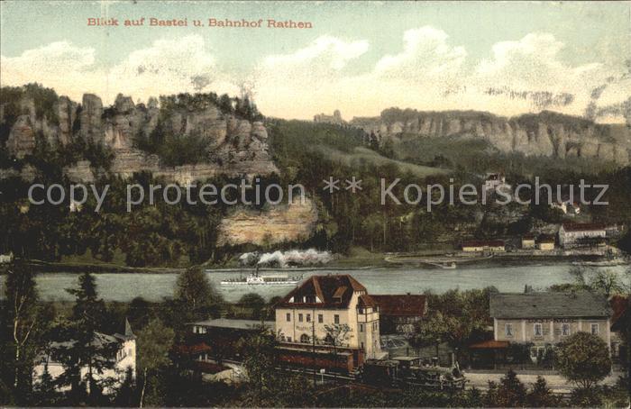 Rathen Saechsische Schweiz Blick auf Bastei Bahnhof und Elbe