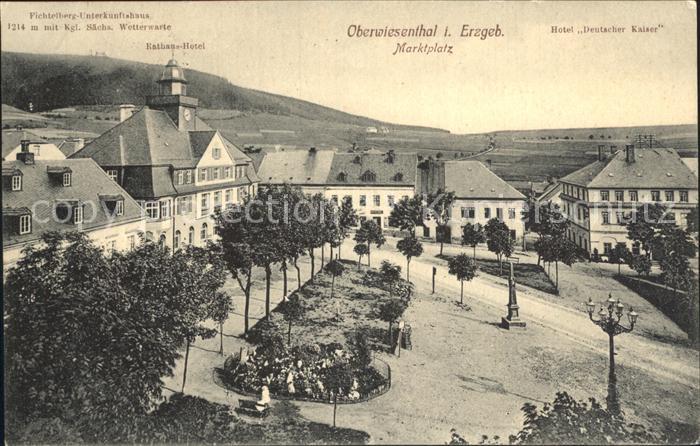 Oberwiesenthal Erzgebirge Marktplatz Hotel Fichtelberg Unterkunftshaus