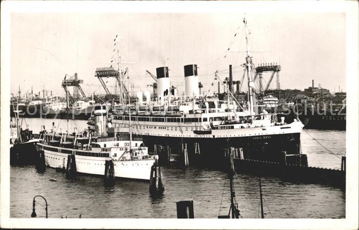 Dampfer Oceanliner Monte Rosa Hamburg Hafen