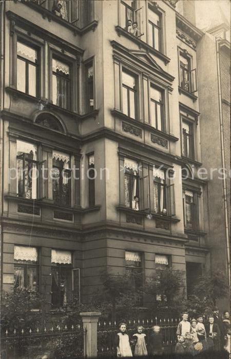 HANNOVER  CITY Wohnhaus Familienfoto