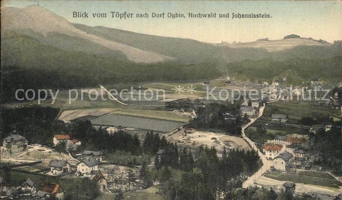 Oybin Sachsen Blick vom Toepfer nach Dorf Oybin Hochwald Johannisstein