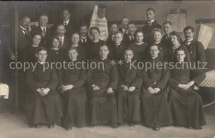 Mulhouse Muehlhausen Priestergruppe