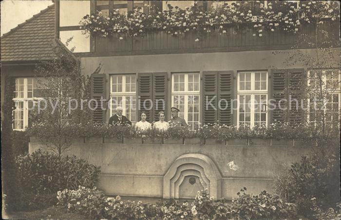 Bad Oeynhausen Wohnhaus Soldat Frauen