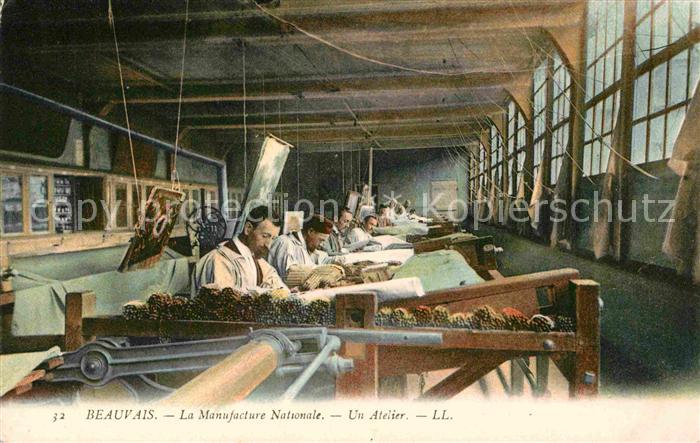 Beauvais 60 La Manufacture Nationale Un Atelier