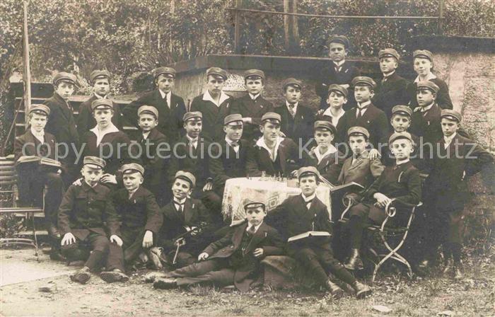Schwaebisch Hall Gruppenfoto Knaben