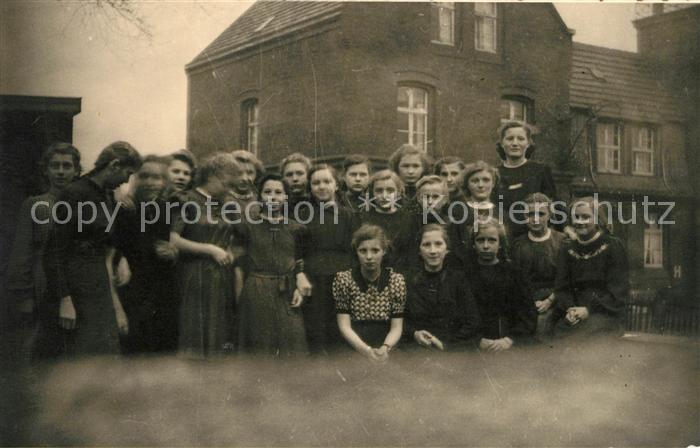 Wattenscheid Guppenaufnahme Mädchen