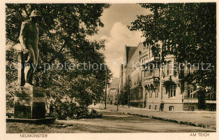 Neumuenster Schleswig-Holstein Am Teich
