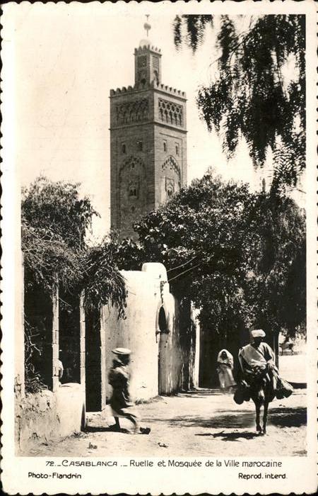 Casablanca Ruelle et Mosquee
Ville maroccaine
