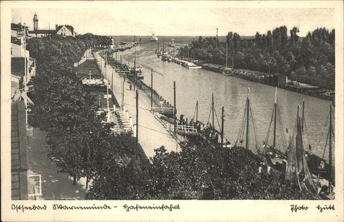 Warnemuende Ostseebad Am Strom