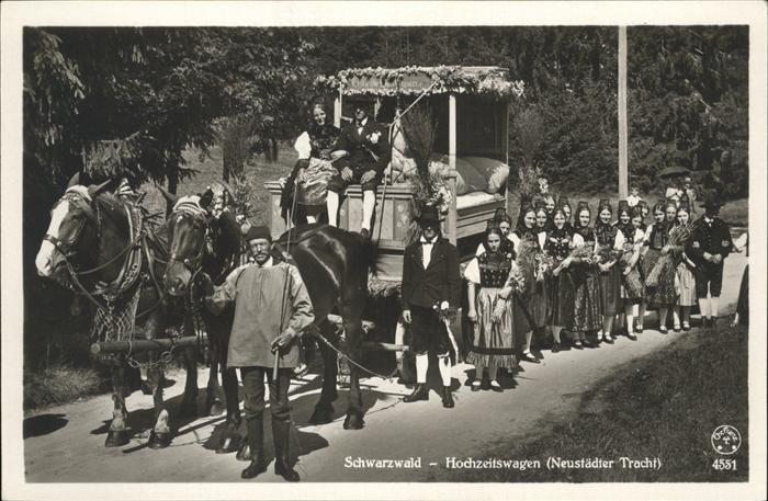 Hochzeit Perdewagen Schwarzwald Trachten