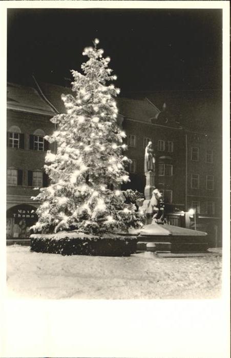 Deggendorf Donau Weihnachtsstimmung Weihnachtsbaum