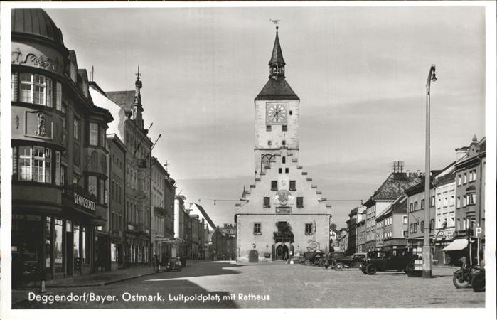 Deggendorf Donau Luitpoldplatz Rathaus