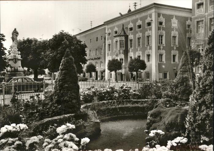 Tittmoning Salzach Springbrunnen Marinesäule, Stadtplatz