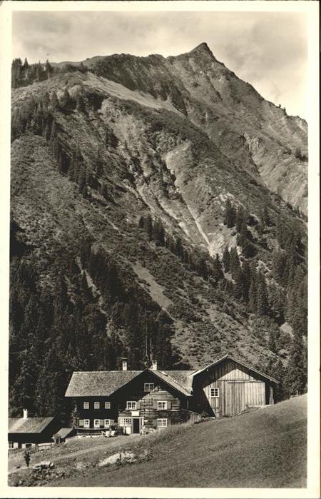 Baad Mittelberg Kleinwalsertal Starzelhaus