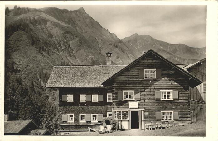 Baad Mittelberg Kleinwalsertal Starzelhaus