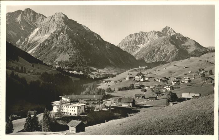Hirschegg Kleinwalsertal Vorarlberg Panorama Elferkopf Zwölferkopf