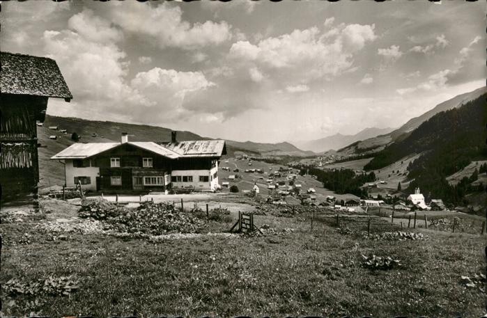 Hirschegg Kleinwalsertal Vorarlberg Ferienheim Schlößle