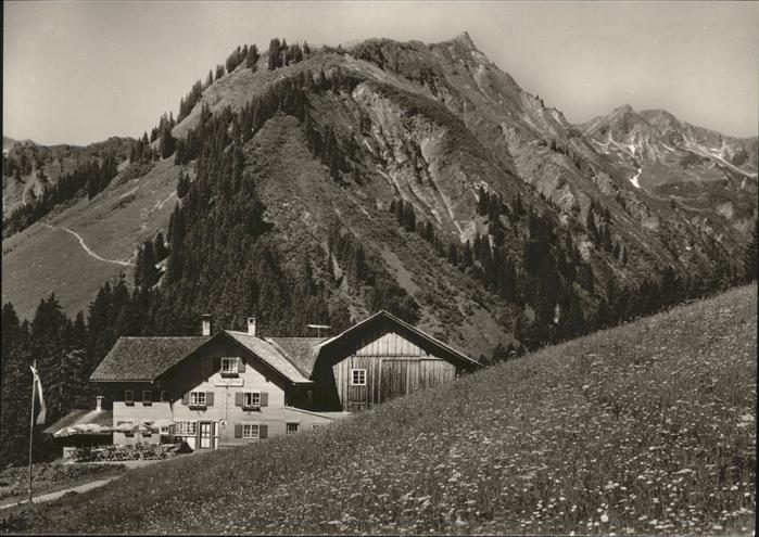 Baad Mittelberg Kleinwalsertal Starzelhaus