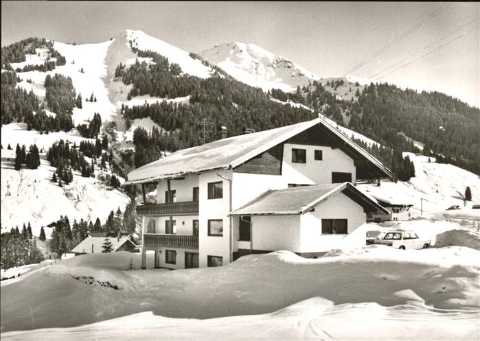 Hirschegg Kleinwalsertal Vorarlberg Gästehaus Breuer